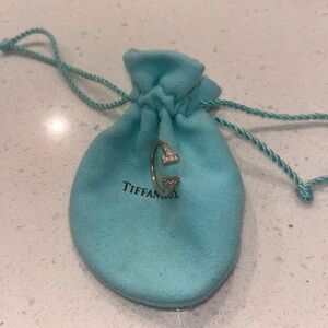 COPY - Tiffany T Diamond Wire Ring in Yellow Gold